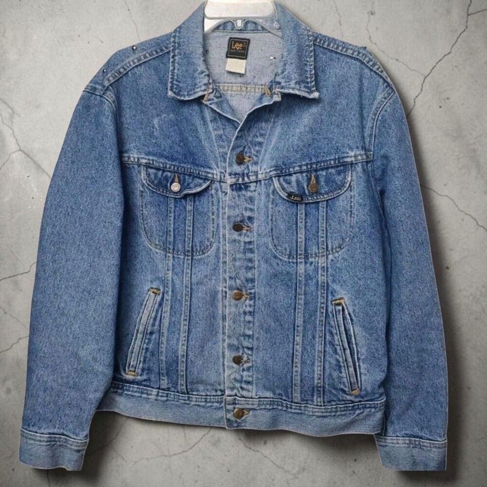 Vintage 80 Lee Rider Trucker Jean Jacket Mens Medium Studs Made in USA Americana